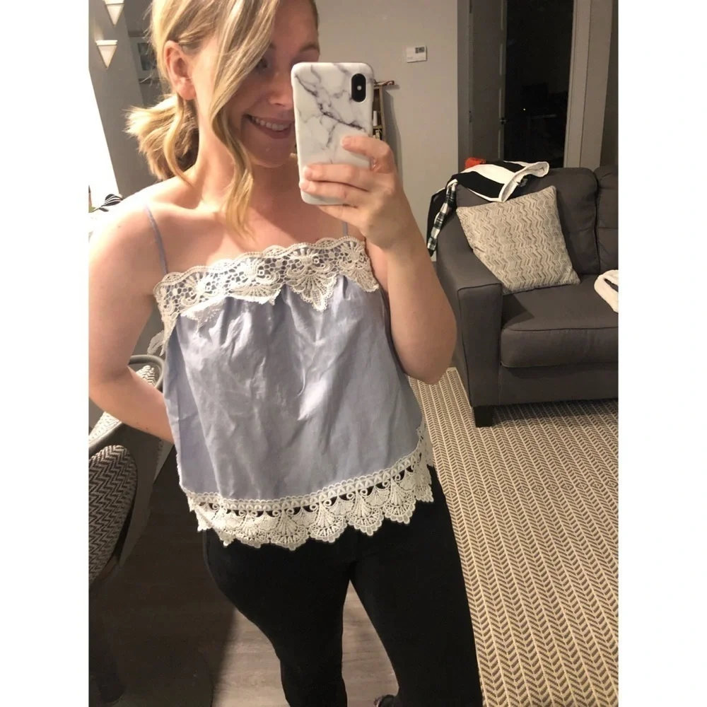Express Lace Cami - Picture 2 of 6